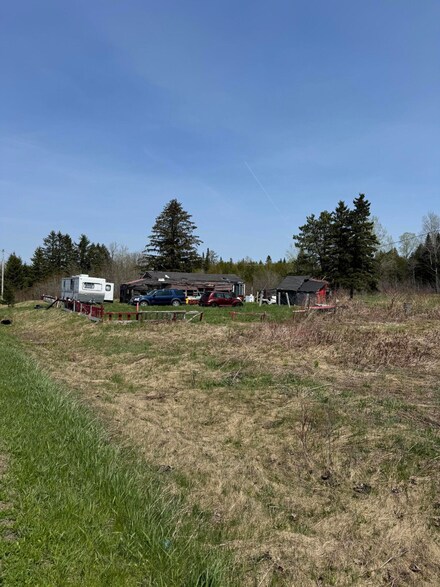 609 Van Buren Rd, Limestone, ME 04750