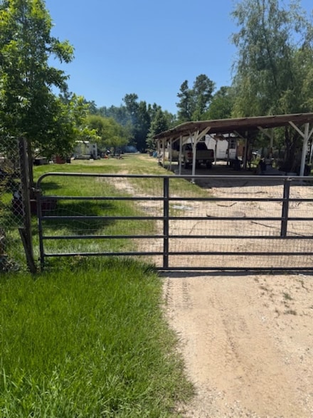 1172 County Road 3479j, Cleveland, TX 77327