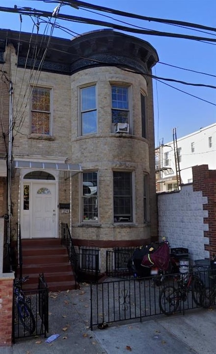 1214 74th St, Brooklyn, NY 11228