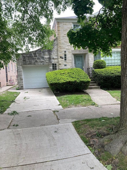 6139 N Monticello Ave, Chicago, IL 60659