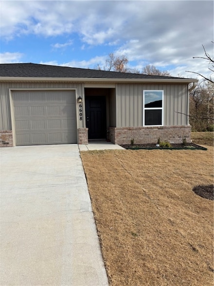 6608 NW Kathleen St, Bentonville, AR 72712