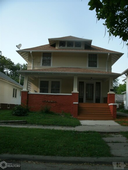 409 E Joy St, Red Oak, IA 51566