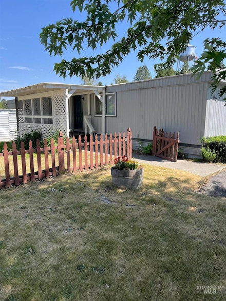411 N Almon St Unit 605, Moscow, ID 83843