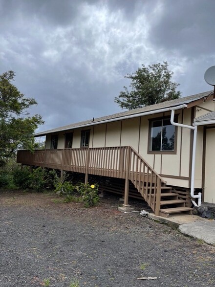 92-1401 Donola Dr, Captain Cook, HI 96704