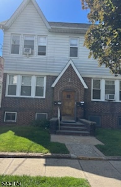 265 N 17th St, Bloomfield, NJ 07003
