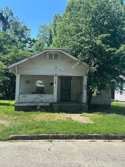 1916 E 7th Ave, Pine Bluff, AR 71601
