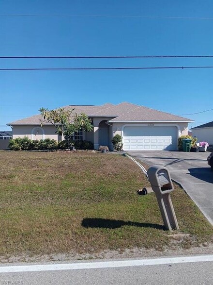 1017 Nelson Rd N, Cape Coral, FL 33993