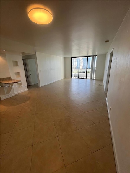 3300 NE 192nd St Unit 1202, Aventura, FL 33180