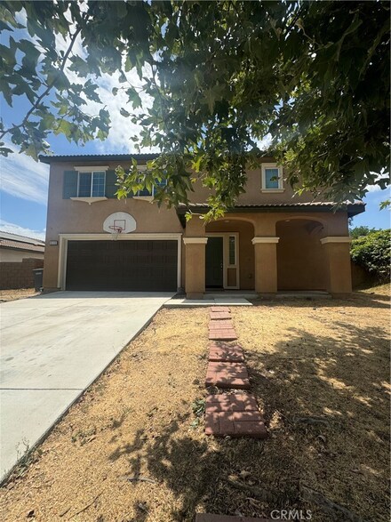15139 Courtney Ln, Lake Elsinore, CA 92530