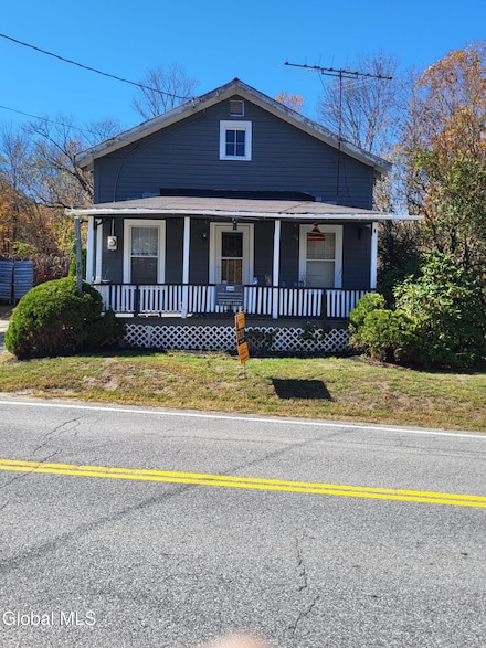 29 Hadley Rd, Stony Creek, NY 12878