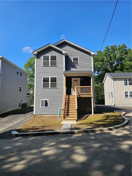 54 Walsh St, Providence, RI 02909