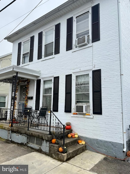 43 E Franklin St Unit A, Greencastle, PA 17225