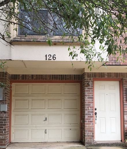 126 Nemo Ct, Arlington, TX 76010