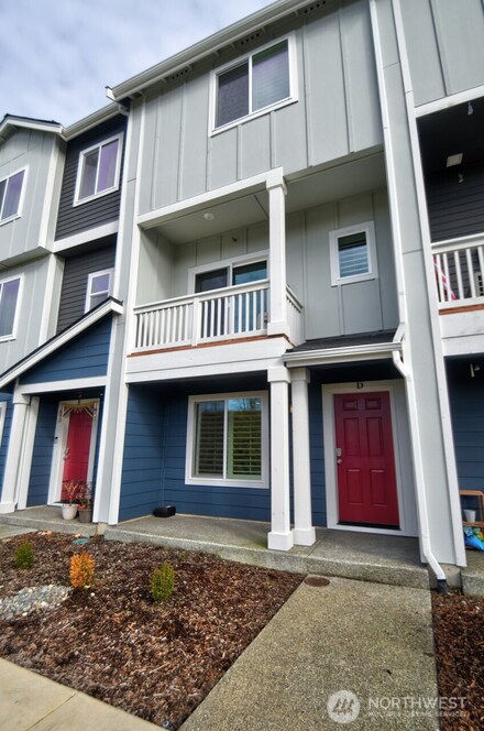 8803 Corona St NE Unit D, Lacey, WA 98516
