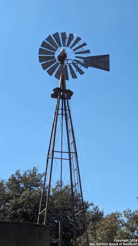 1124 Aguayo Dr, Canyon Lake, TX 78133