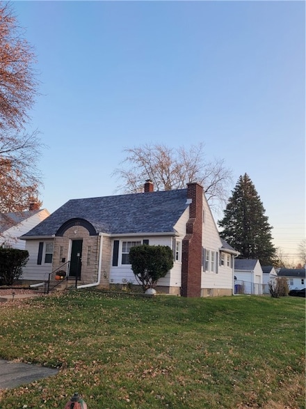 777 W Harper Ave, Decatur, IL 62526