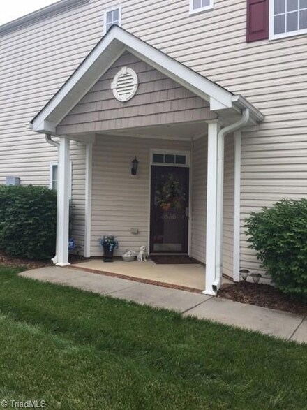 3536 Park Hill Crossing Dr, High Point, NC 27265