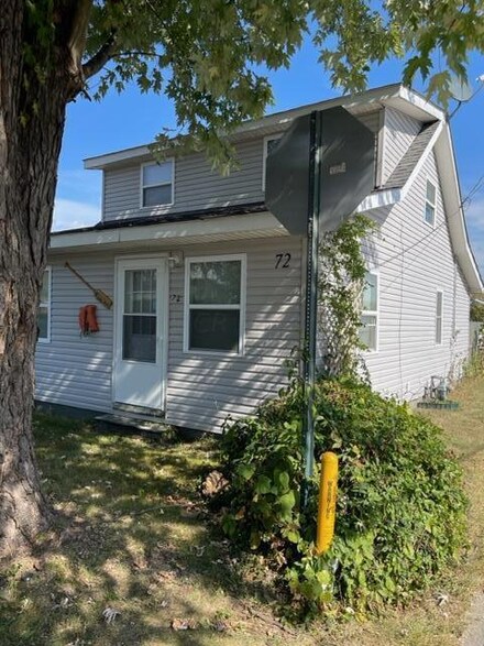 72 Stewart Ave, Buckeye Lake, OH 43008