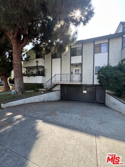 3645 Westwood Blvd Unit 202, Los Angeles, CA 90034