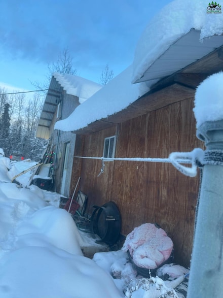 6669 Johnson Rd, Salcha, AK 99714