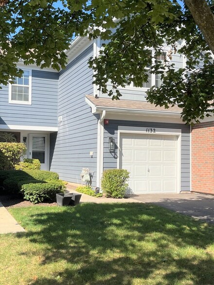 1132 Bristol Ct, Glendale Heights, IL 60139