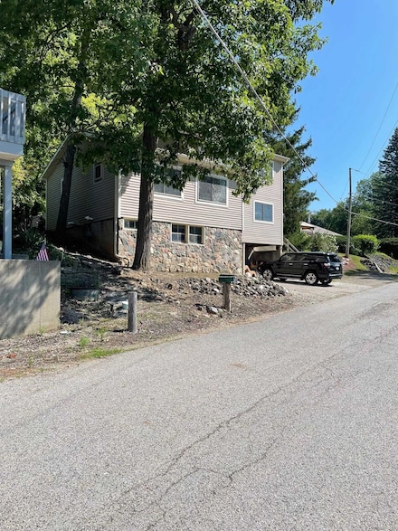 835 Lane 200 Lake James, Angola, IN 46703