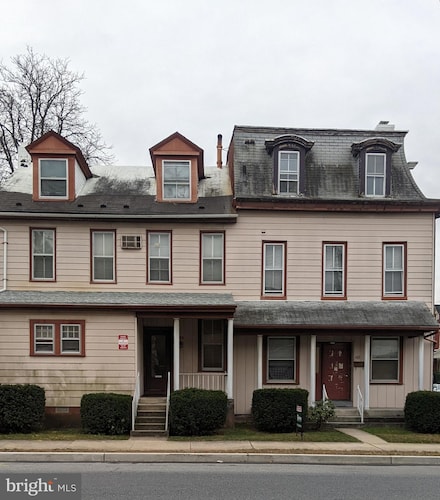 138 Cumberland St Unit 6, Lebanon, PA 17042