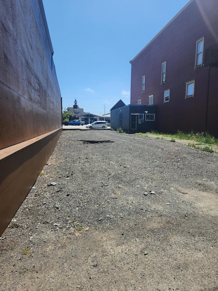 119 5th St, Eureka, CA 95501