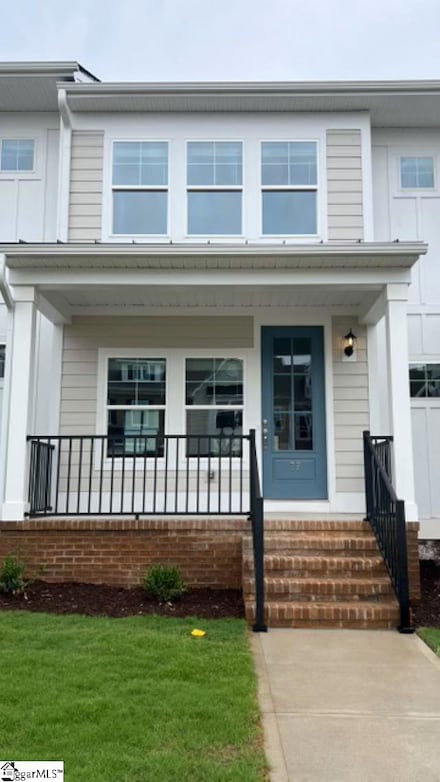 37 Leander Dr, Greer, SC 29651