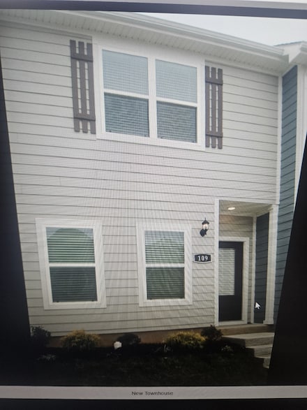 109 David Bolin Dr, La Vergne, TN 37086