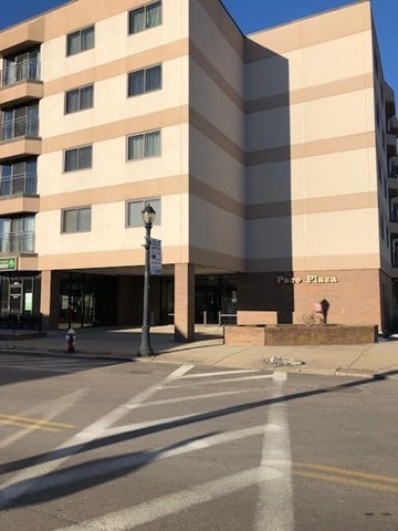 68 N Washington St Unit 205, North Attleboro, MA 02760