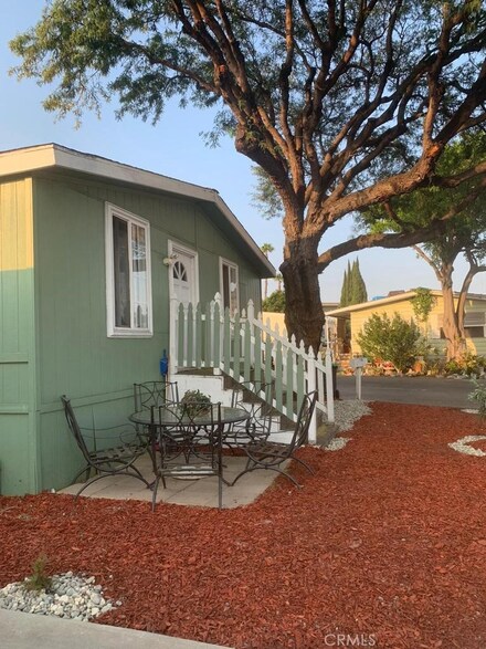 118 S Portola Ln Unit 49, Tustin, CA 92780
