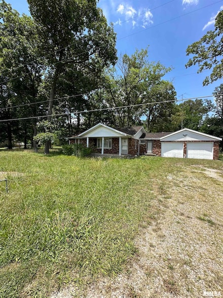 7037 Illinois 154, Tamaroa, IL 62888