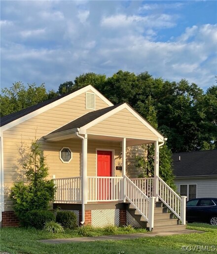 708 N 9th Ave, Hopewell, VA 23860