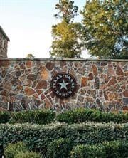273 Dipping Vat Rd, Huntsville, TX 77358