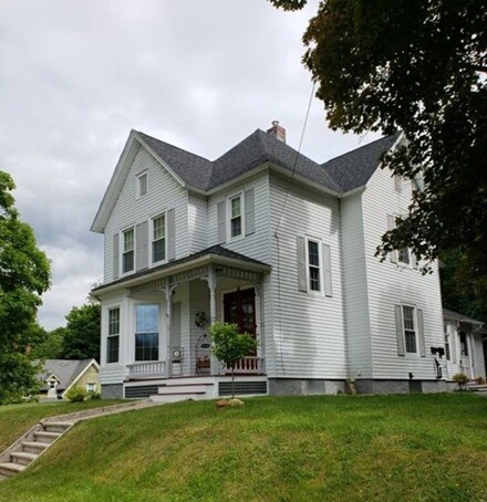 67 Putnam St, Orange, MA 01364