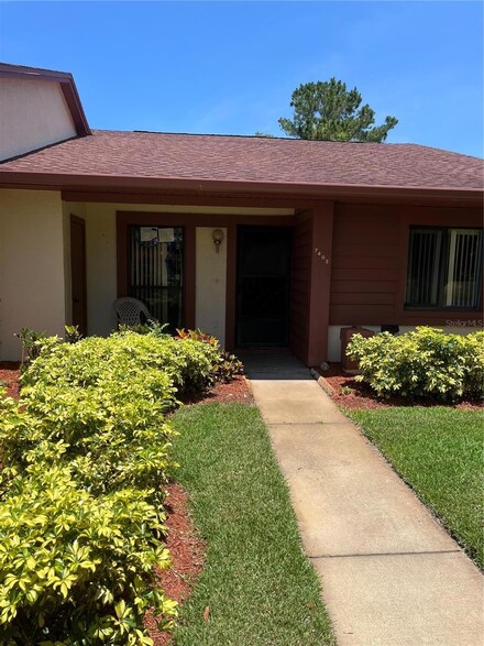 7403 Greystone Dr, Hudson, FL 34667
