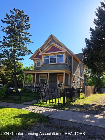 724 N Walnut St, Lansing, MI 48906