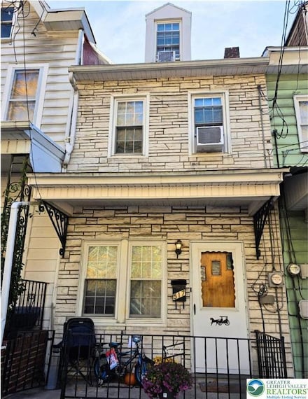 517 E Arch St, Pottsville, PA 17901