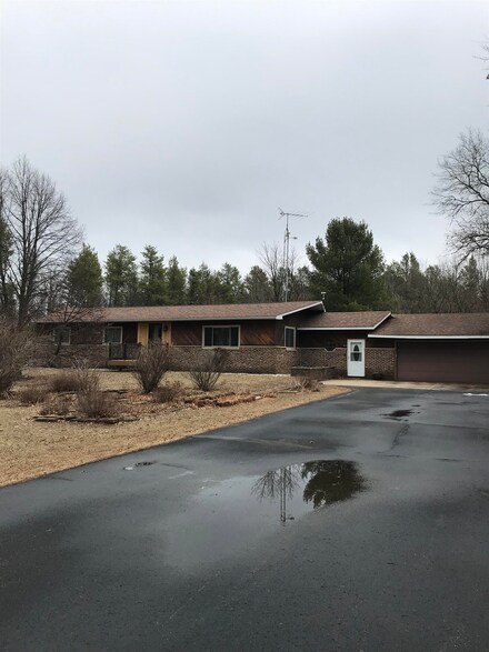 10621 52nd St S, Wisconsin Rapids, WI 54494