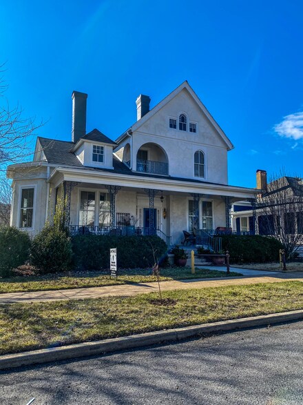 701 Mccormick Blvd, Clifton Forge, VA 24422