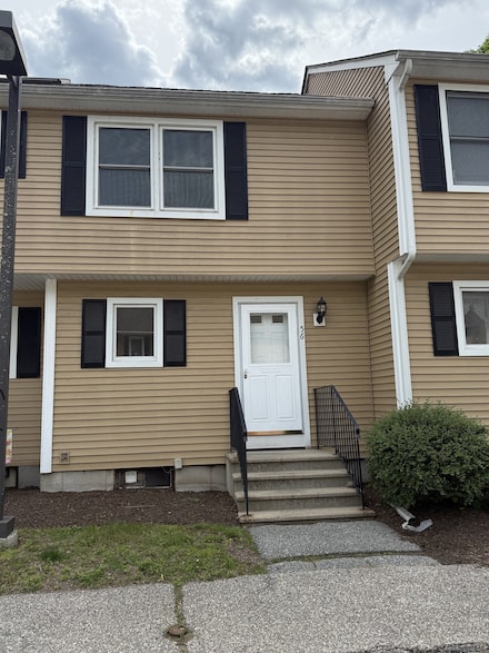 41 S Main St Unit 56, Jewett City, CT 06351
