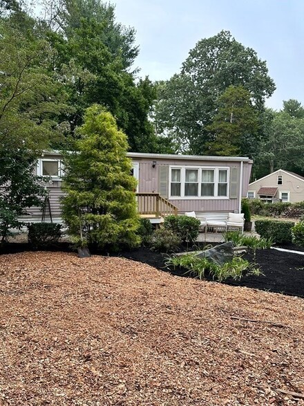 10 Arrow Rd, Norton, MA 02766