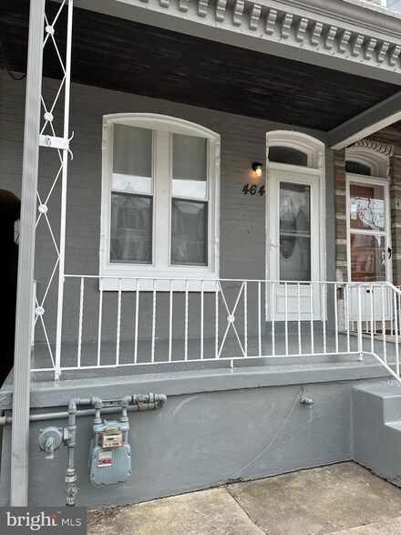 464 W Oley St, Reading, PA 19601