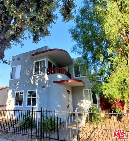 2276 Earl Ave, Long Beach, CA 90806