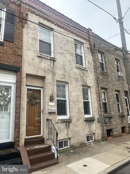 3277 Tilton St, Philadelphia, PA 19134