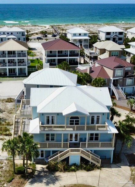 20 Seashore Dr, Gulf Breeze, FL 32561