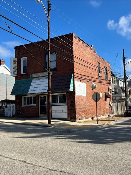 2615 Main St, Homestead, PA 15120