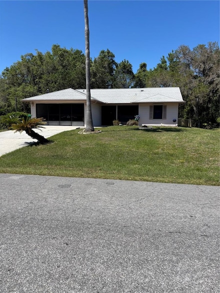 9439 W Marquette Ln, Crystal River, FL 34428