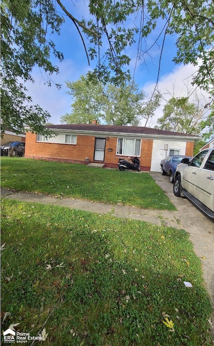 6163 Magnolia Dr, Mount Morris, MI 48458